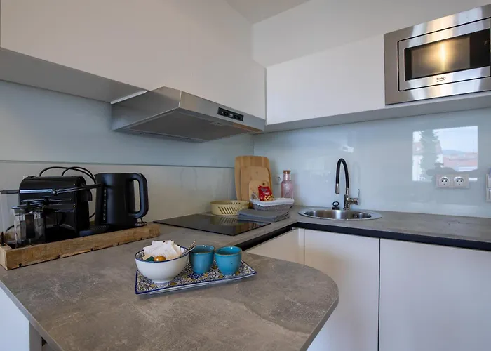 Private 1br Value W Kitchenette And Walk To Tram * Viena
